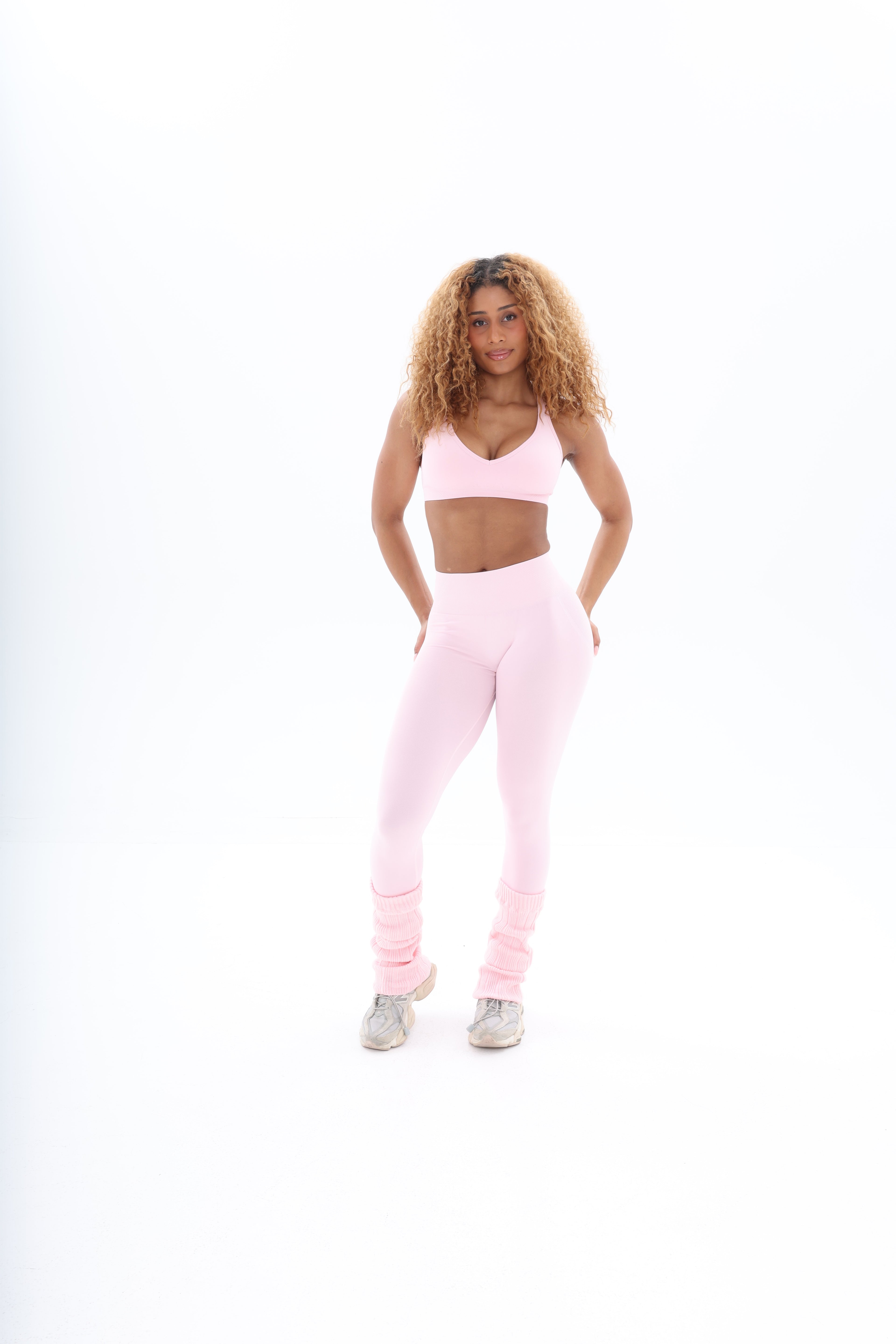 High-Performance Seamless Leggings with Booty Scrunch