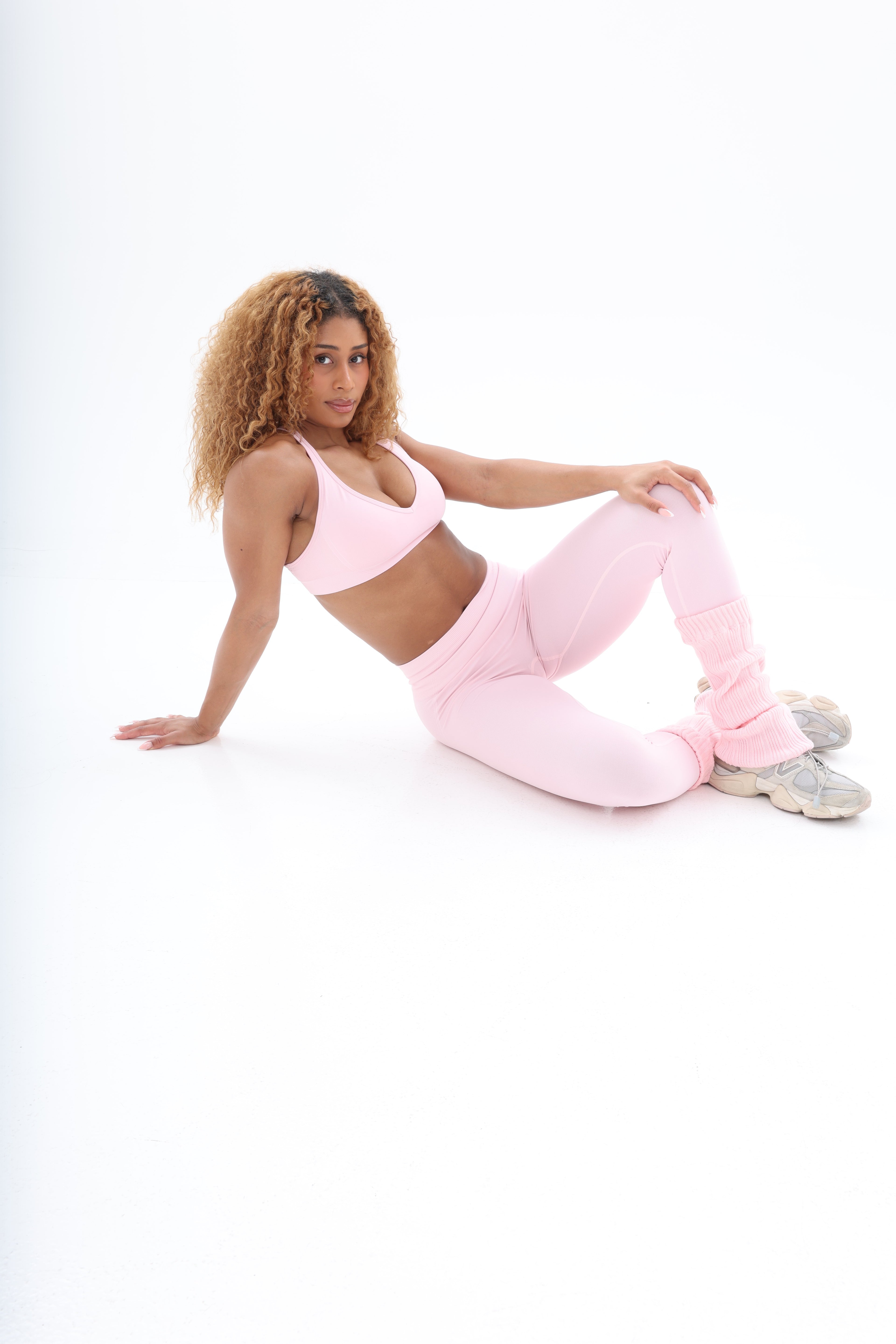 High-Performance Seamless Leggings with Booty Scrunch