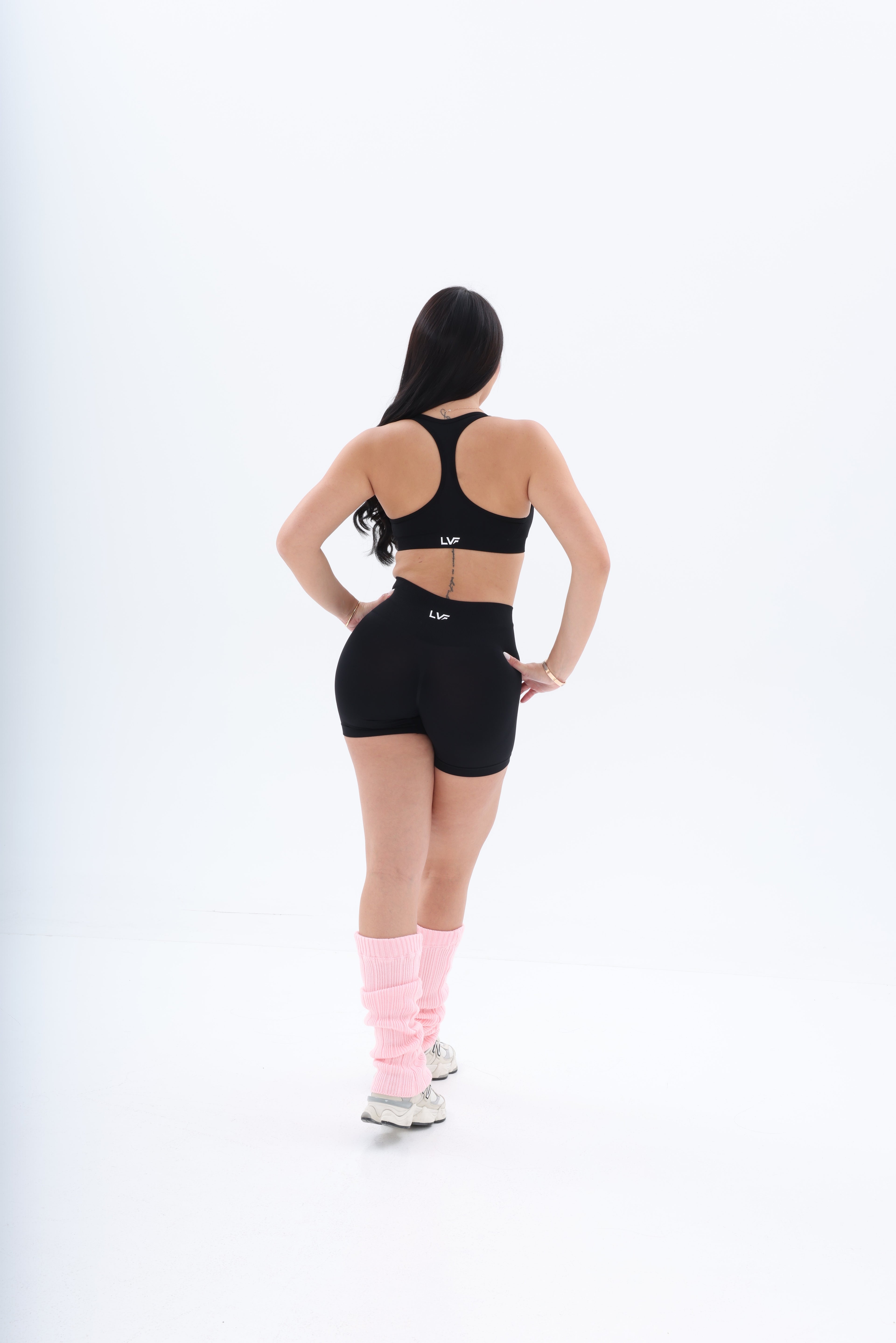 High-Performance Seamless Shorts with Booty Scrunch