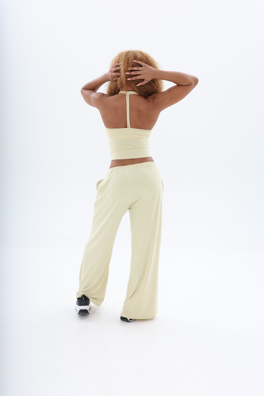 Essential Cropped Top